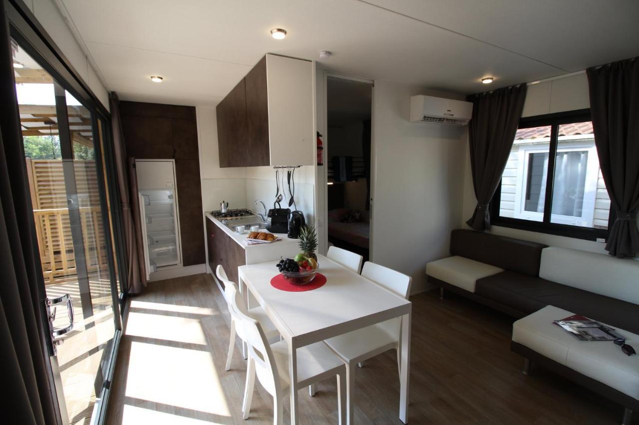 Hotel Casa Mobile Gustocamp A Caorle Exterior foto